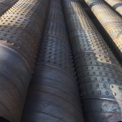 玉林孔式滤水管的材质选择